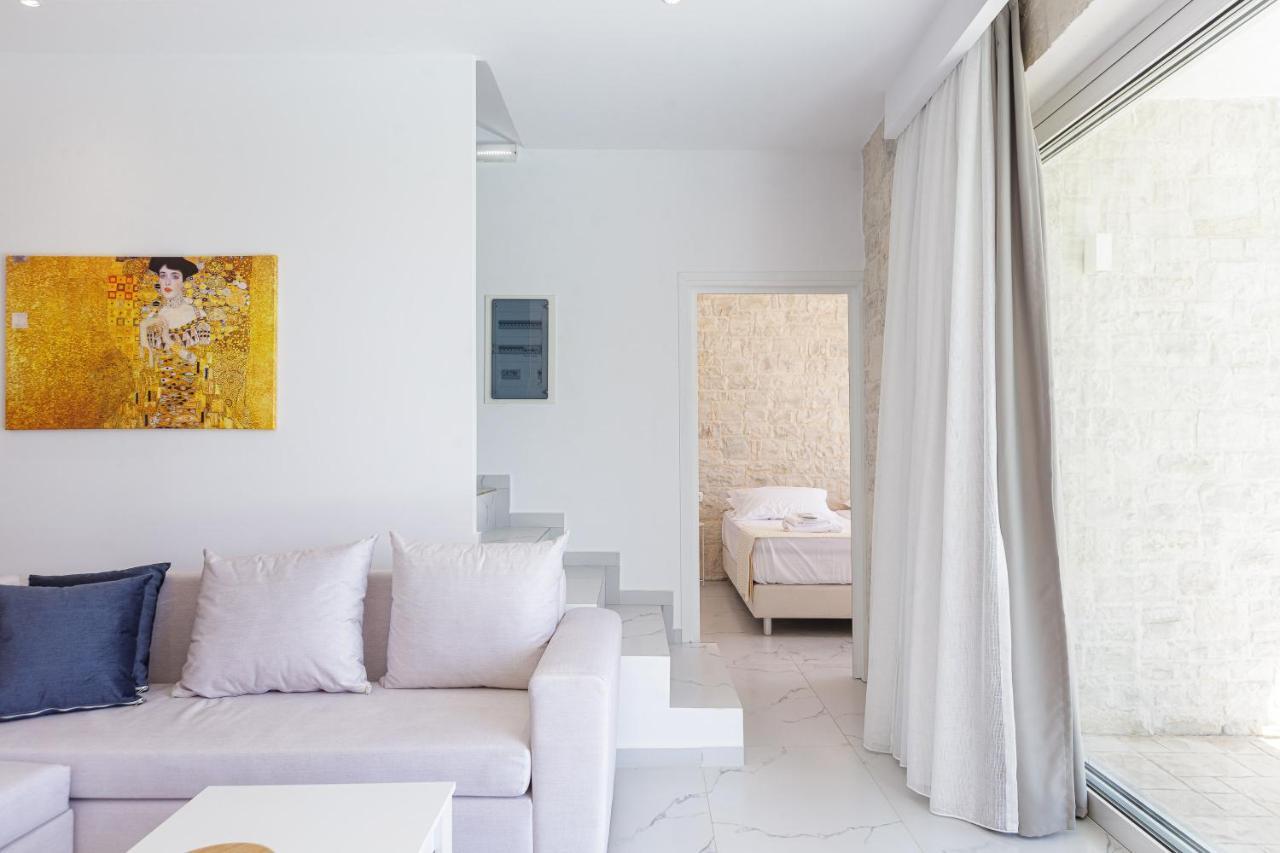 Mythos Villas Damnoni Exterior foto